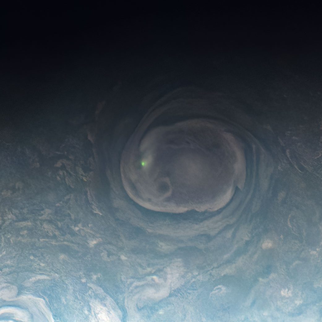 Это фотография, на которой видны молнии на Юпитере.