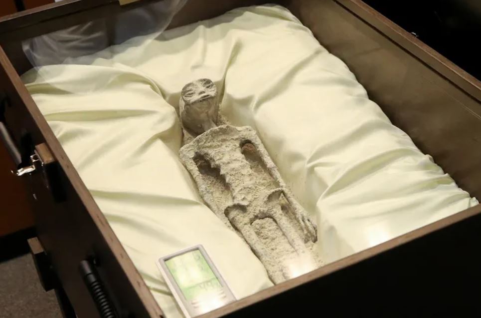 Астрофизик НАСА рассказал об “инопланетных мумиях” в Мексике