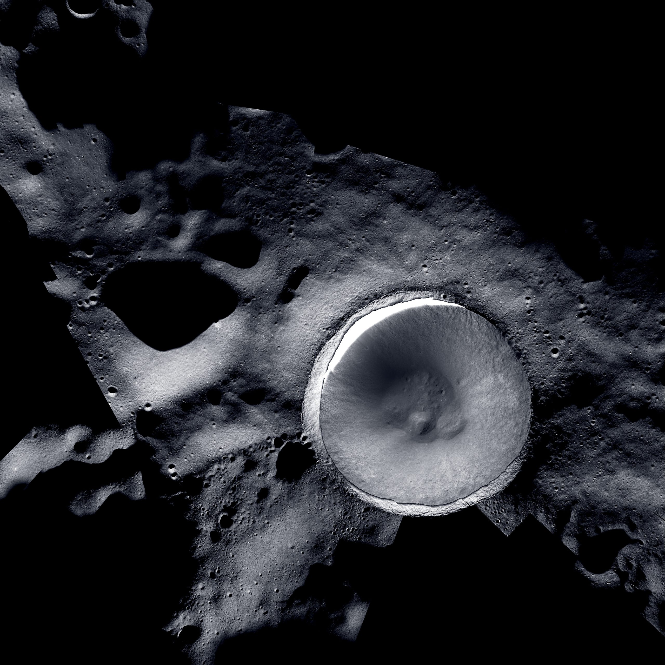 This is a detailed view of the Shackleton CraterCredits: Mosaic created by LROC (Lunar Reconnaissance Orbiter) and ShadowCam teams with images provided by NASA/KARI/ASU