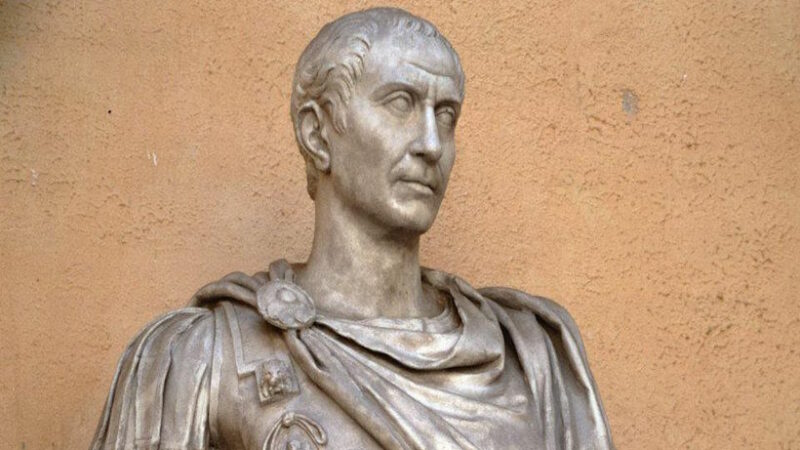 Гай Юлий Цезарь: культовый государственный деятель и военный гений Древнего Рима