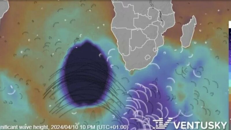 Загадочная волновая аномалия появилась на метеорологической системе, движущейся из Антарктиды вдоль побережья Западной Африки