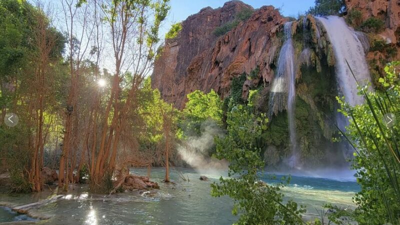 Десятки туристов заболели во время поездок к водопадам возле Гранд-Каньона, источник заболевания пока не установлен.