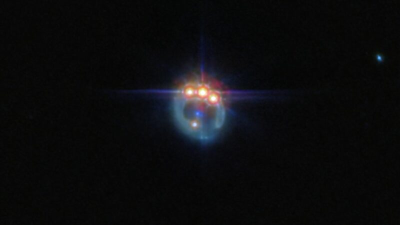 Уэбб восхищается драгоценным кольцом линзированного квазара RX J1131-1231