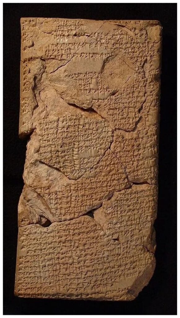 Ancient tablets about eclipses deciphered in Natural History Museum of London