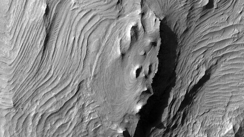 Тайны Каньона Кандор: Новые Открытия в Сердце Валлис Маринерис на Марсе