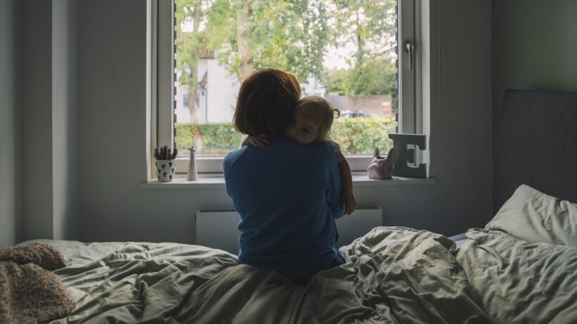 Постнатальные проблемы: Когда радость материнства оборачивается тревогой