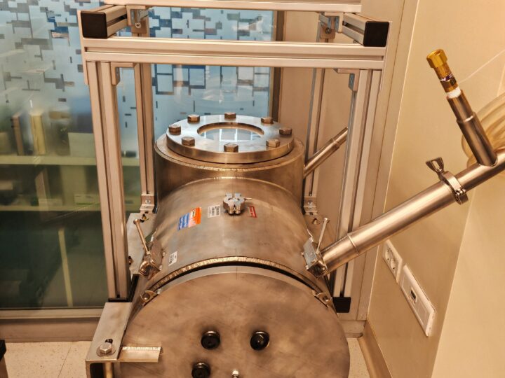 Непрошеные пассажиры: как самые стойкие земные микробы пытаются проникнуть в космос