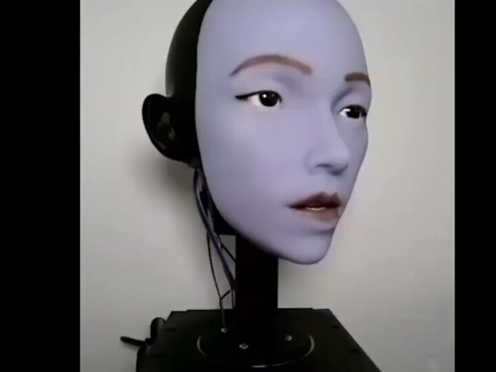 За гранью долины странности: Робот научился идеально шевелить губами, как человек