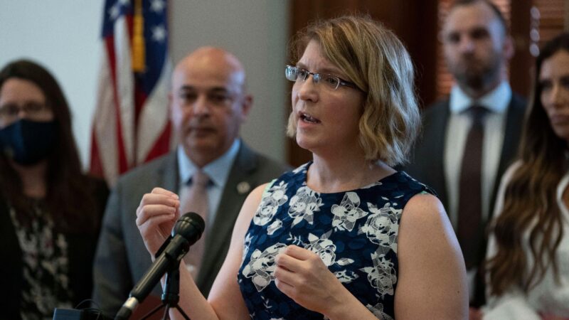 Нейропластичность против травмы: как психоделики открывают новые пути в лечении ПТСР