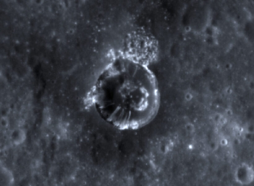 Тайна меркурианских склонов: как космические лучи и машинное обучение помогли разгадать секрет «молодых» полос