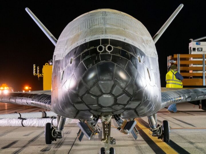 Разведка США опубликовала первое чёткое фото китайского космоплана «Шэньлун»